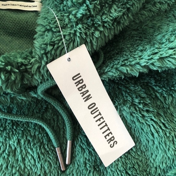 UO Teddy Fleece Hoodie Sweatshirt - Picture 4 of 7